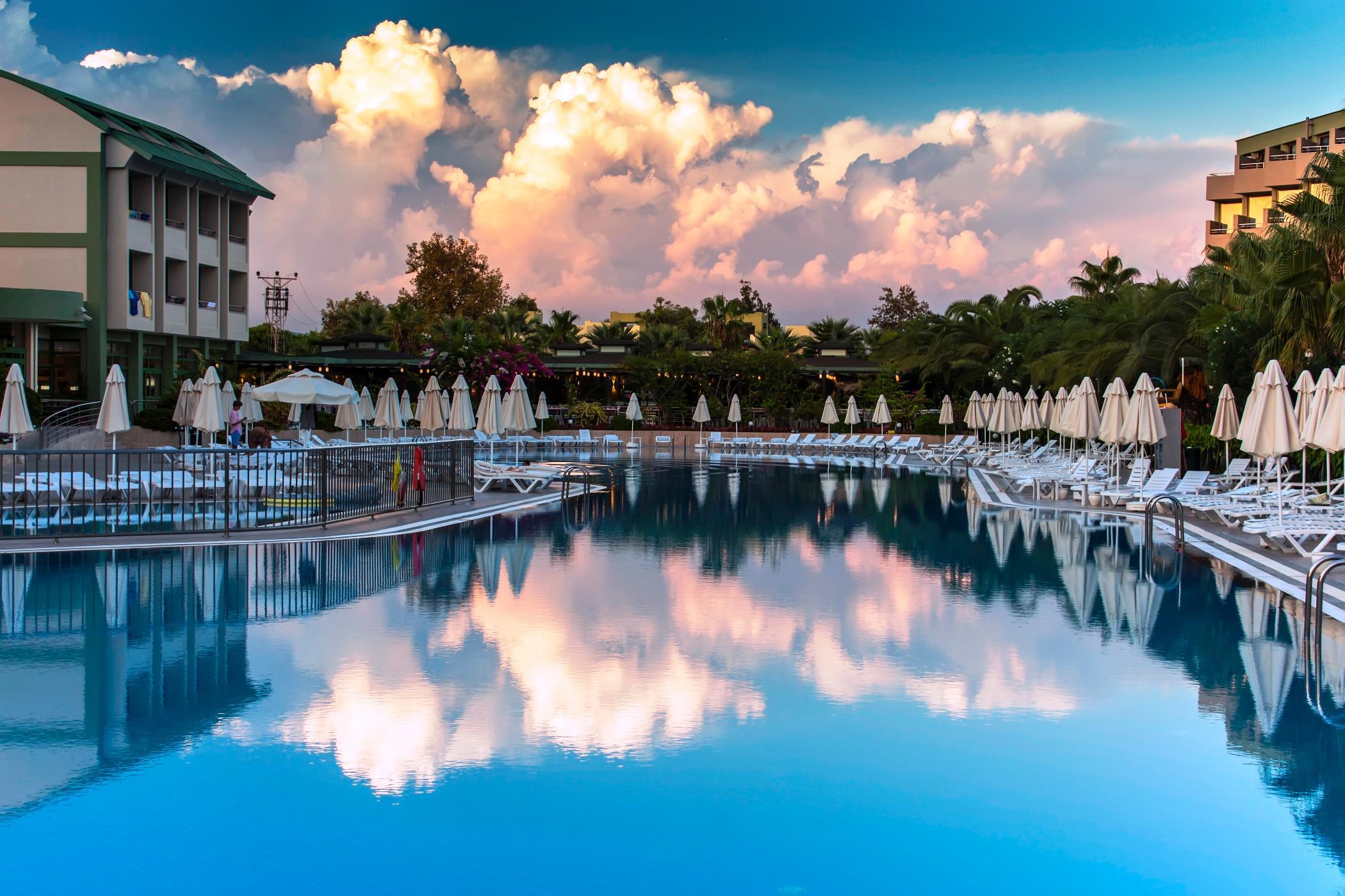 Vonresort Elite & Aqua Side Bagian luar foto