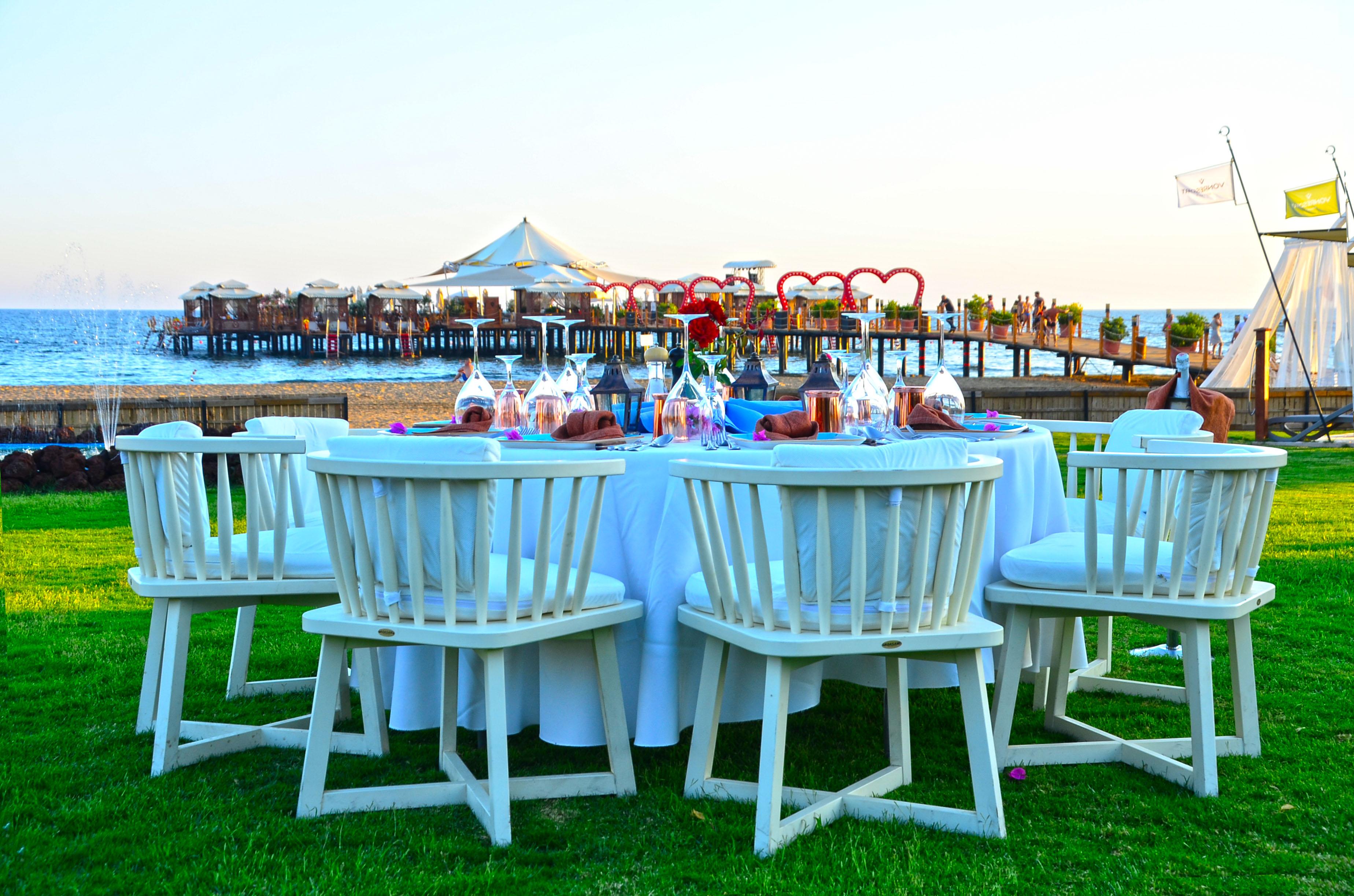 Vonresort Elite & Aqua Side Bagian luar foto
