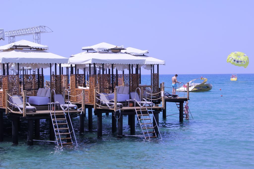 Vonresort Elite & Aqua Side Bagian luar foto