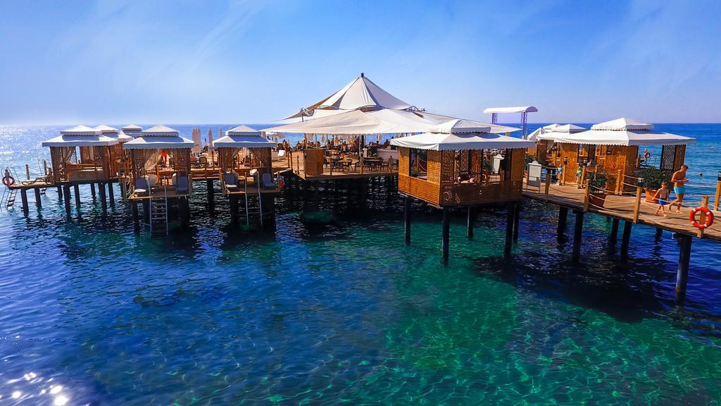 Vonresort Elite & Aqua Side Bagian luar foto